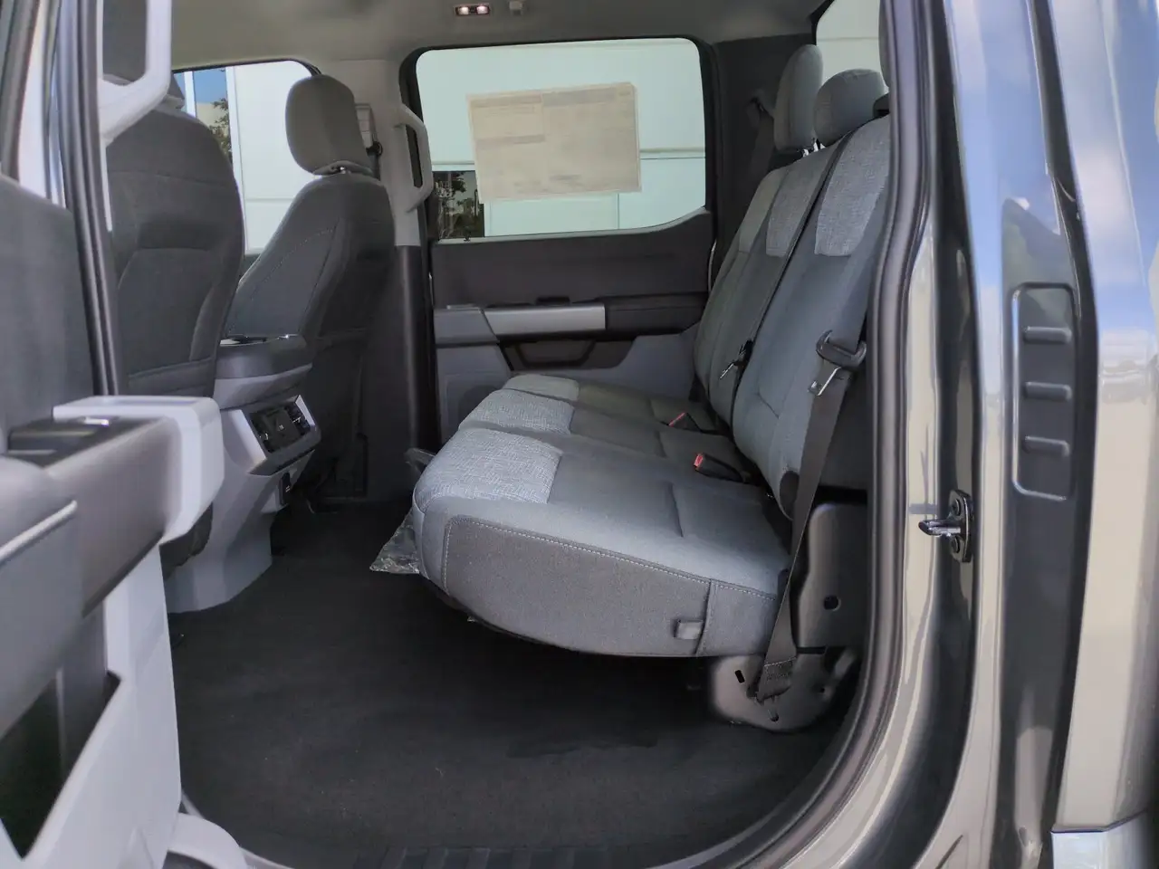 Ford F 350 снимка Ford F 350