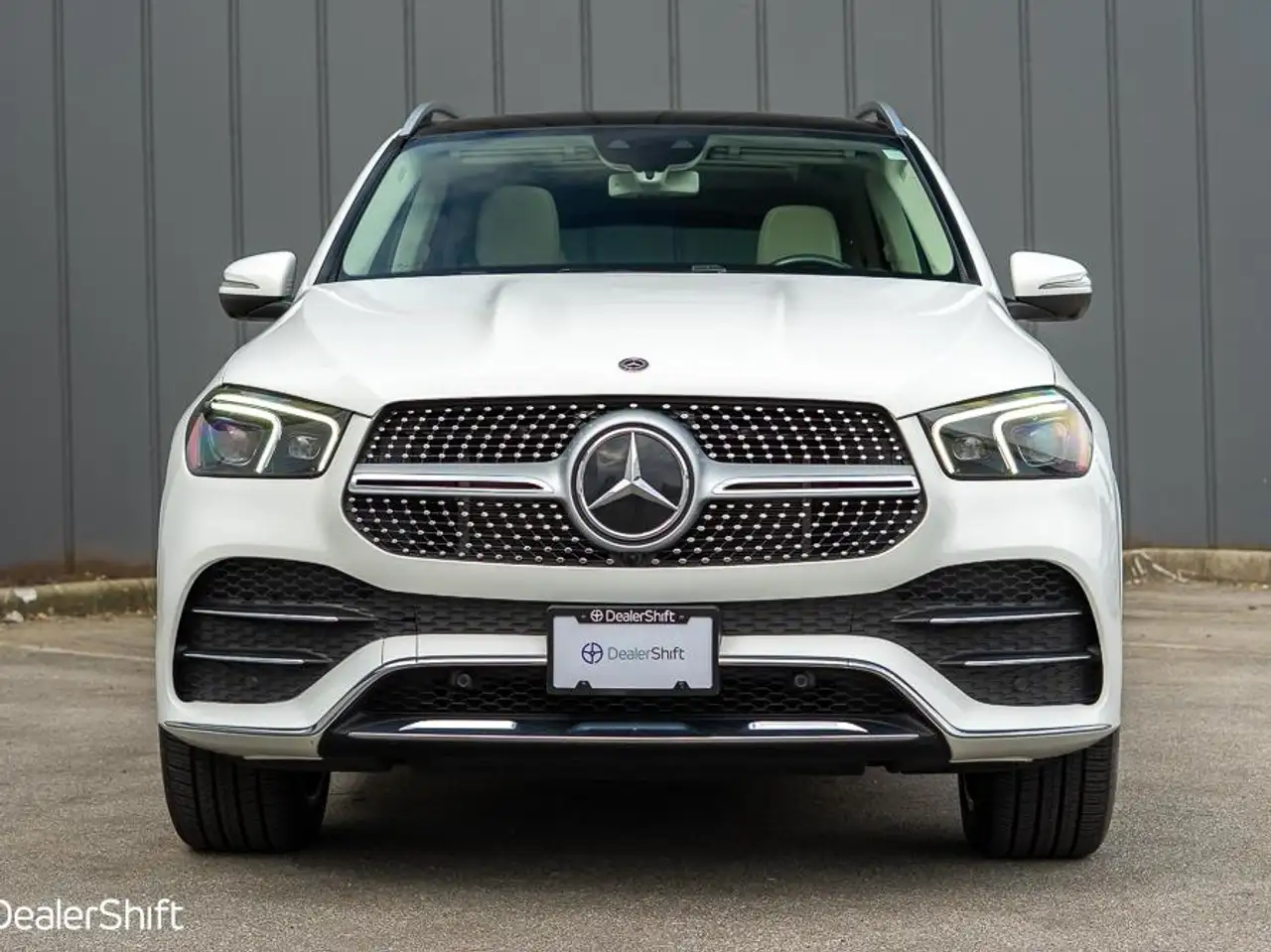 Mercedes-Benz GLE снимка Mercedes-Benz GLE