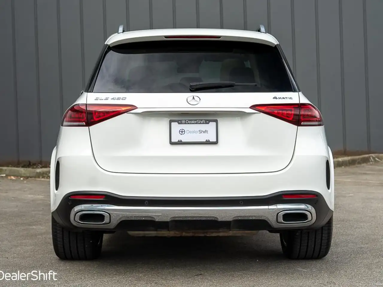 Mercedes-Benz GLE снимка Mercedes-Benz GLE