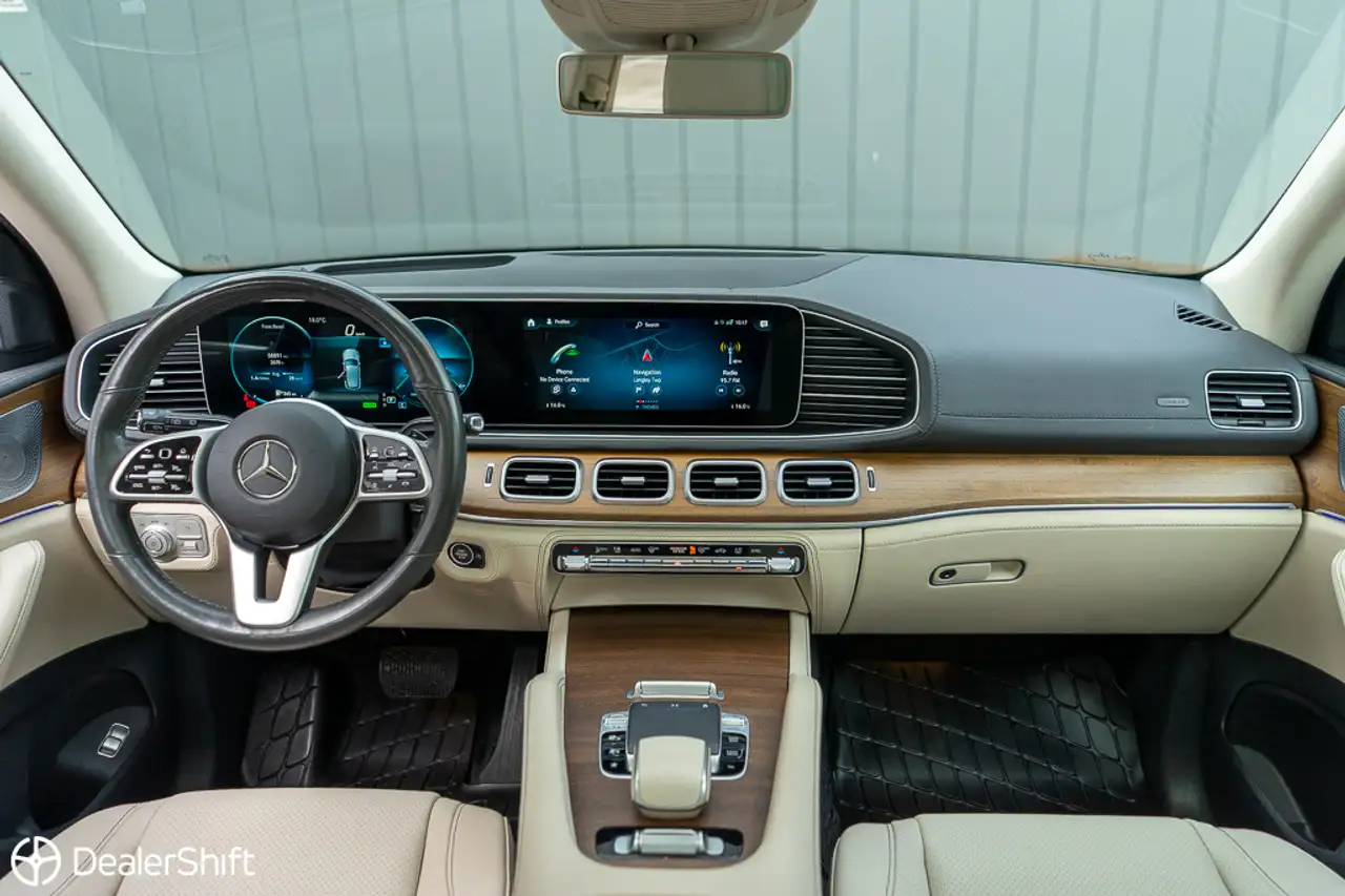 Mercedes-Benz GLE снимка Mercedes-Benz GLE