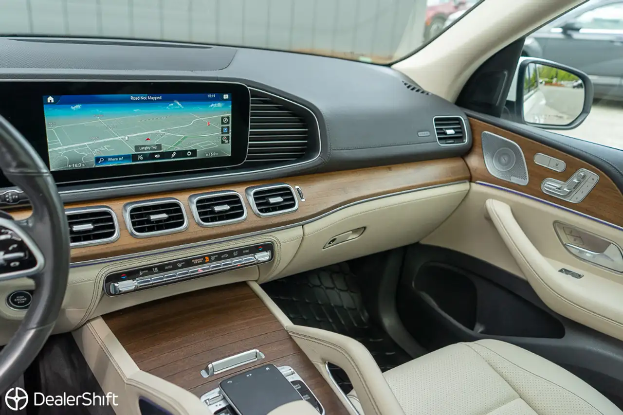 Mercedes-Benz GLE снимка Mercedes-Benz GLE