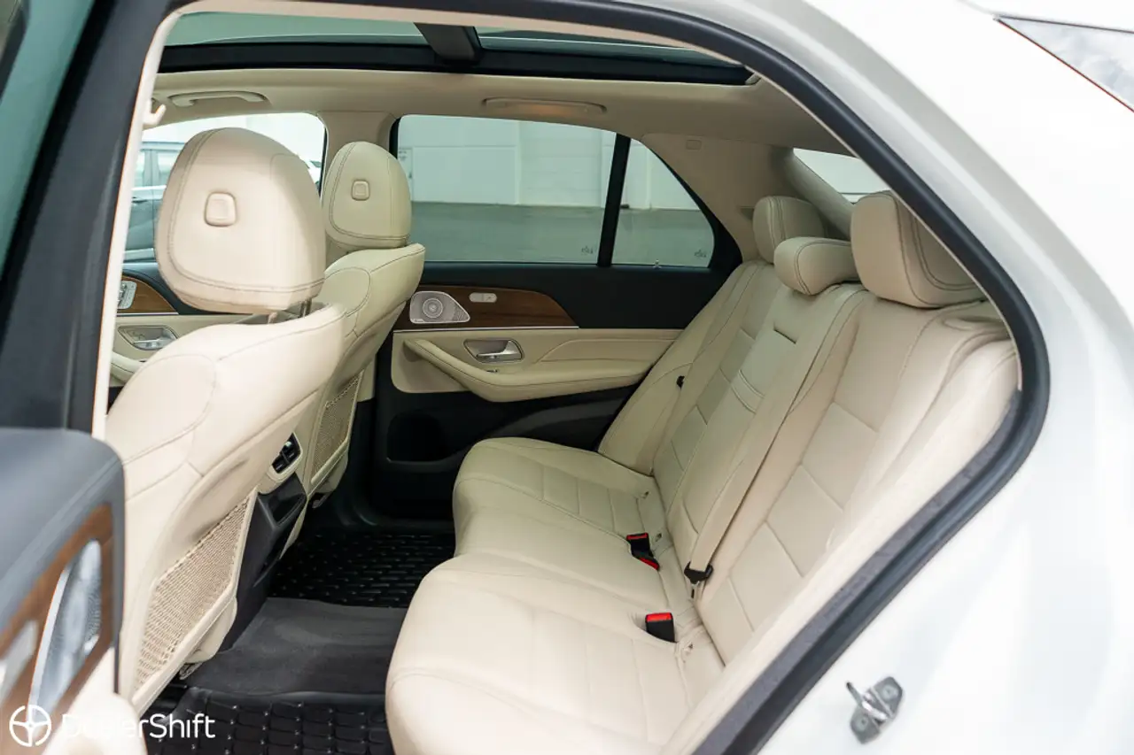 Mercedes-Benz GLE снимка Mercedes-Benz GLE
