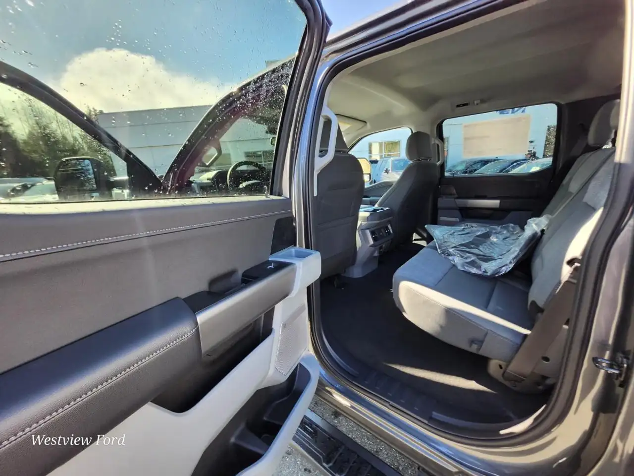 Ford F 350 снимка Ford F 350