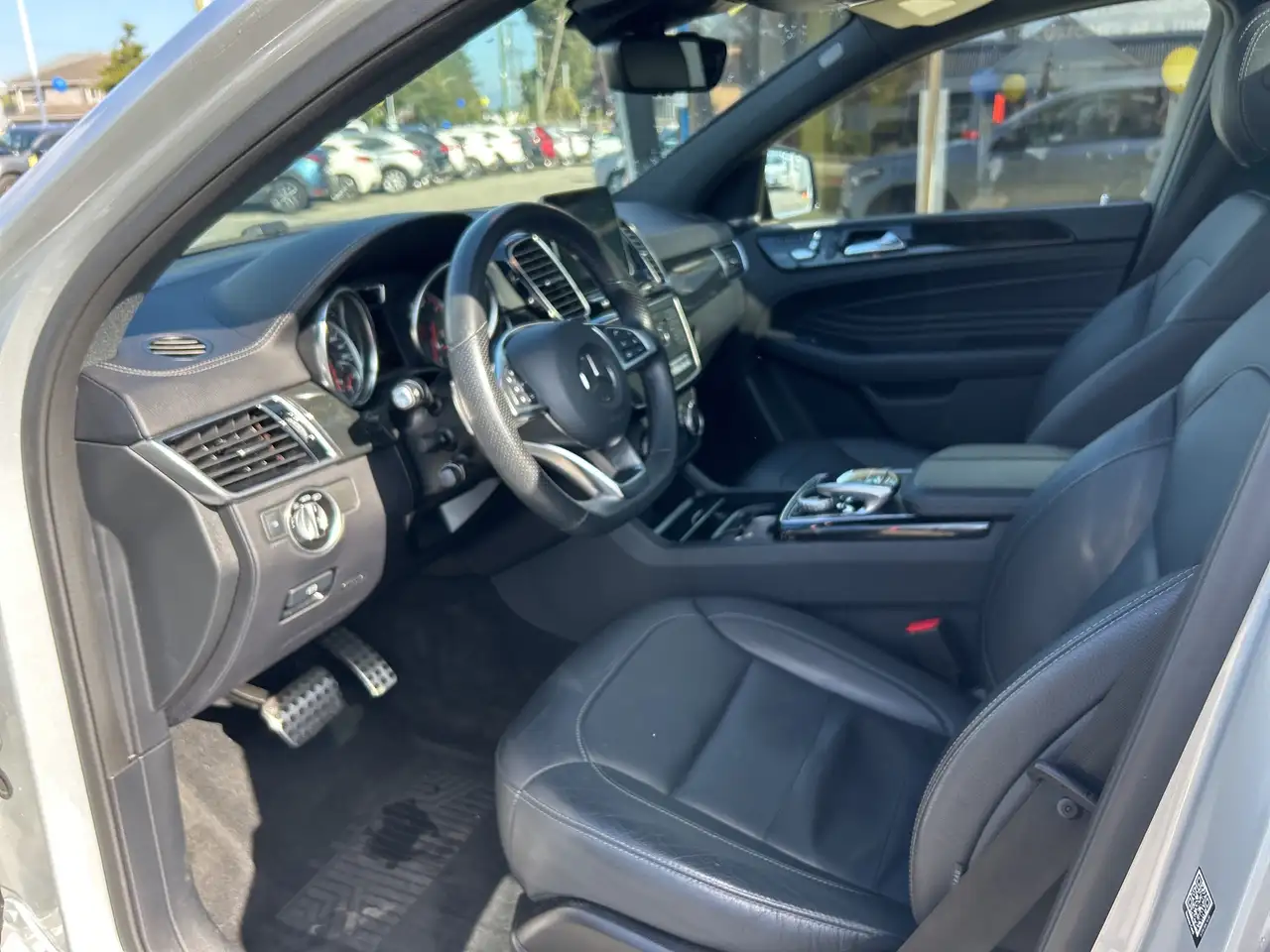 Mercedes-Benz GLE снимка Mercedes-Benz GLE