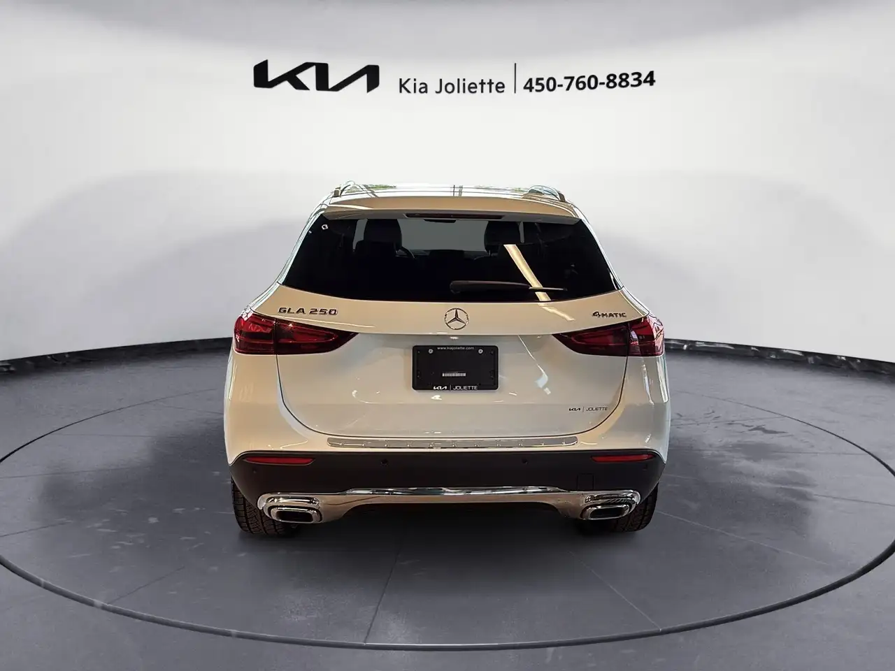 Mercedes-Benz GLA photo Mercedes-Benz GLA