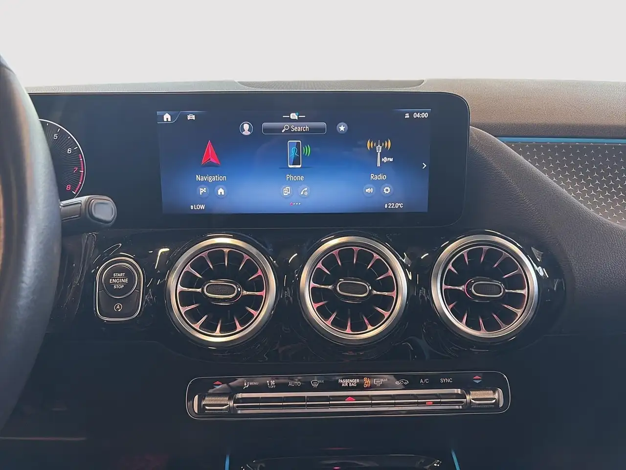 Mercedes-Benz GLA photo Mercedes-Benz GLA