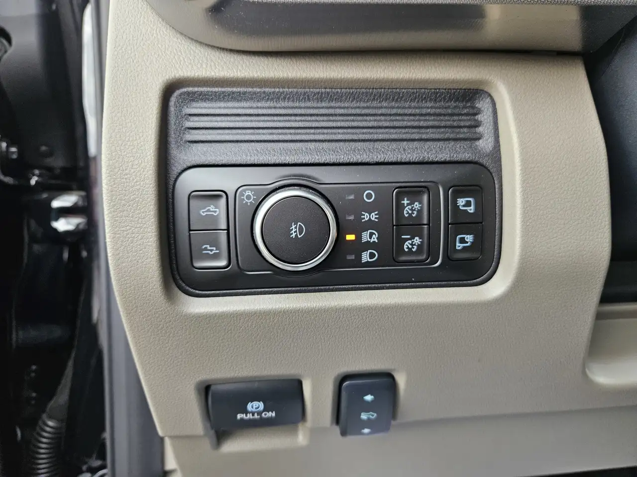 Ford F 350 снимка Ford F 350