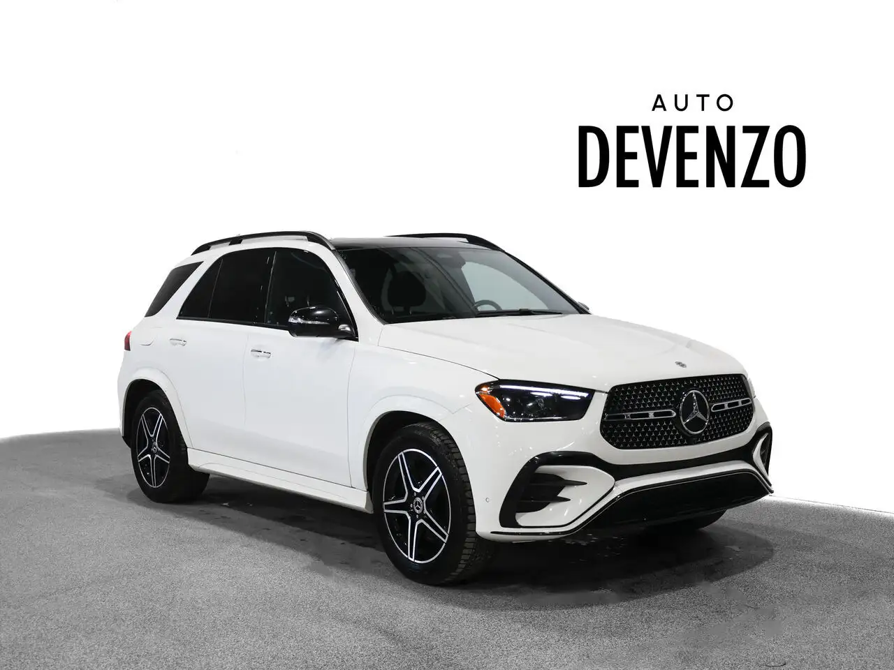 Mercedes-Benz GLE снимка Mercedes-Benz GLE