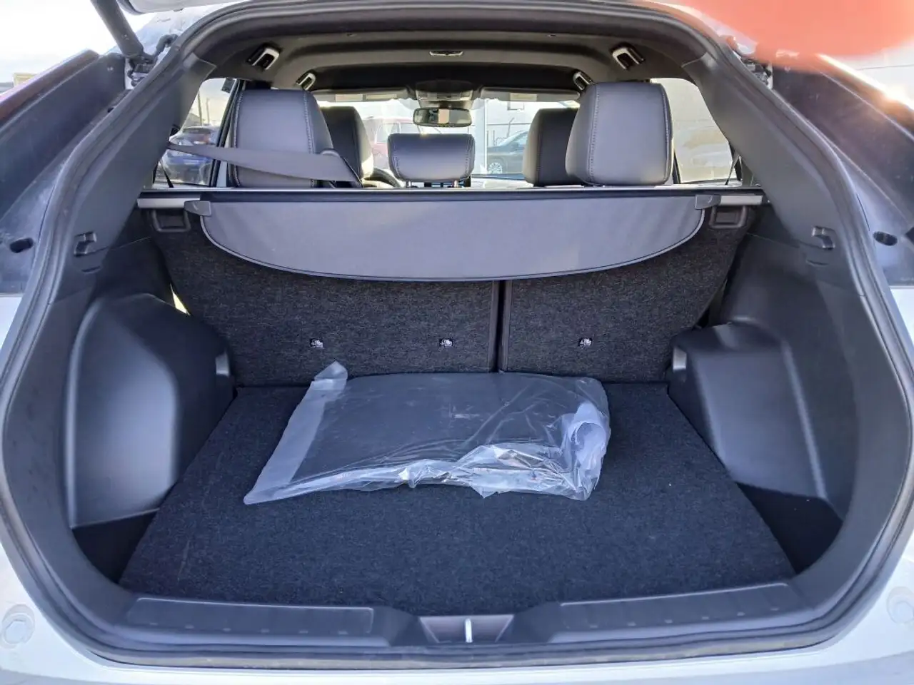 Mitsubishi Eclipse Cross снимка Mitsubishi Eclipse Cross