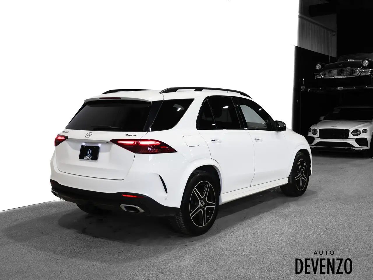 Mercedes-Benz GLE снимка Mercedes-Benz GLE