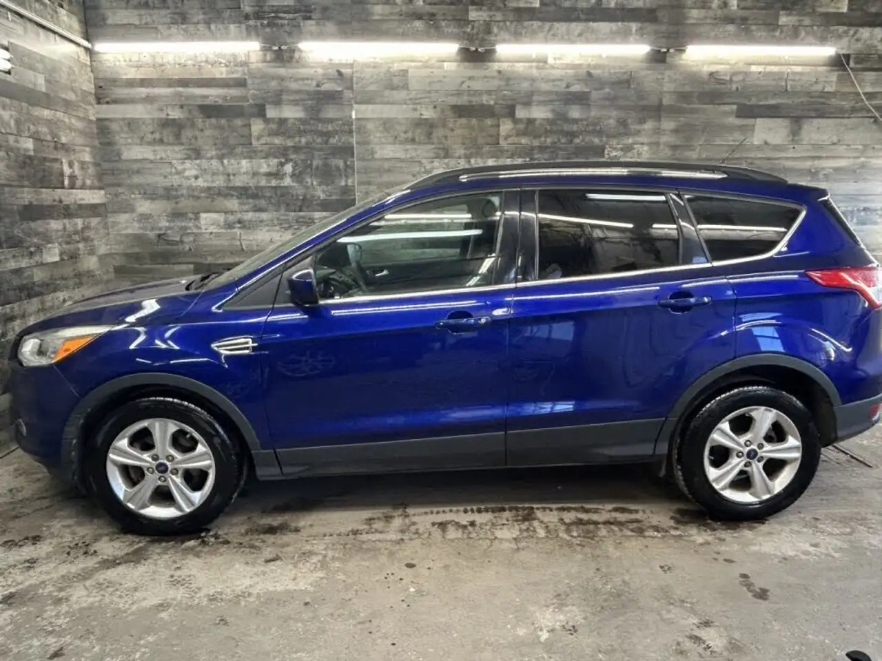 Ford Escape photo Ford Escape