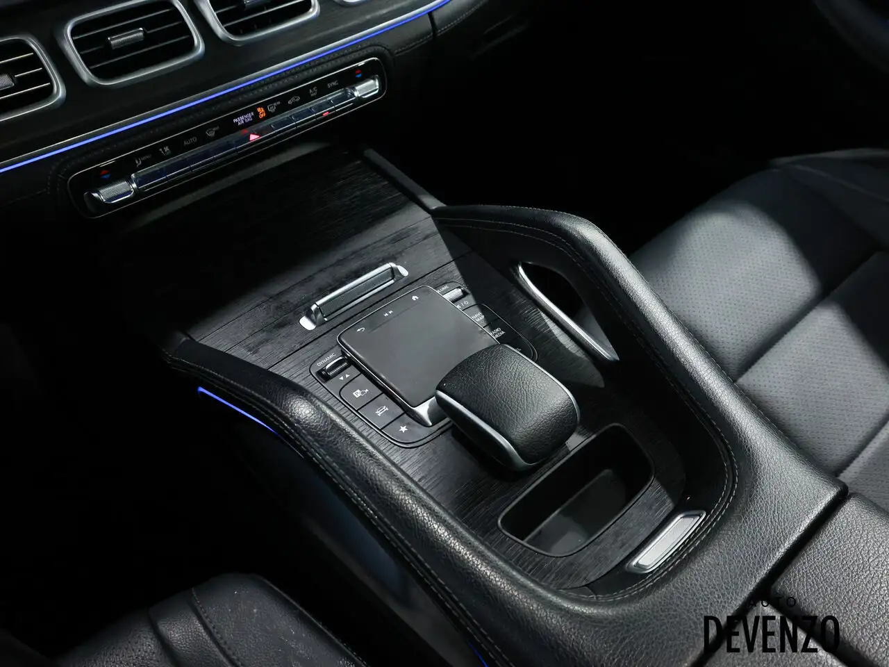 Mercedes-Benz GLE снимка Mercedes-Benz GLE