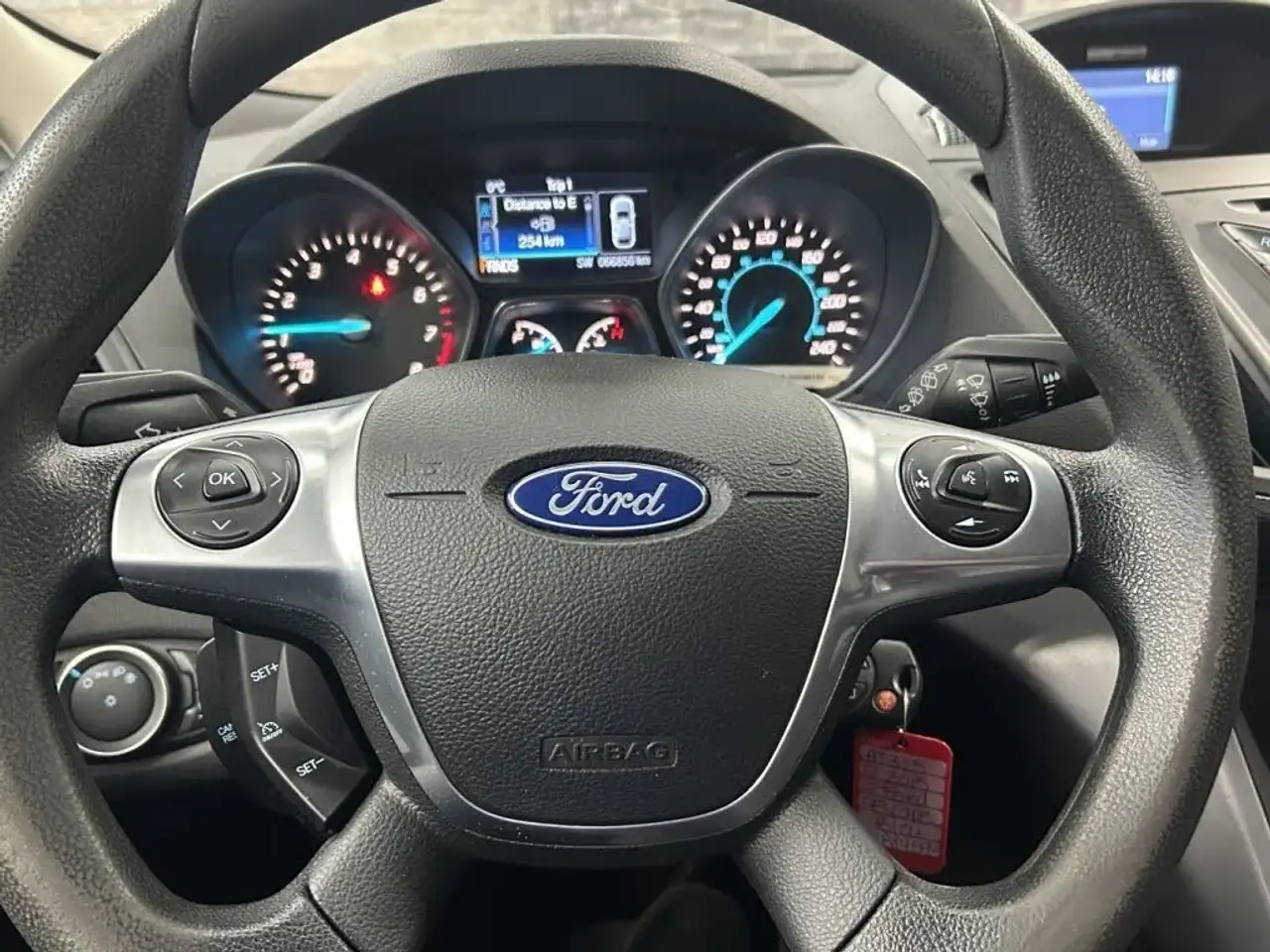 Ford Escape photo Ford Escape