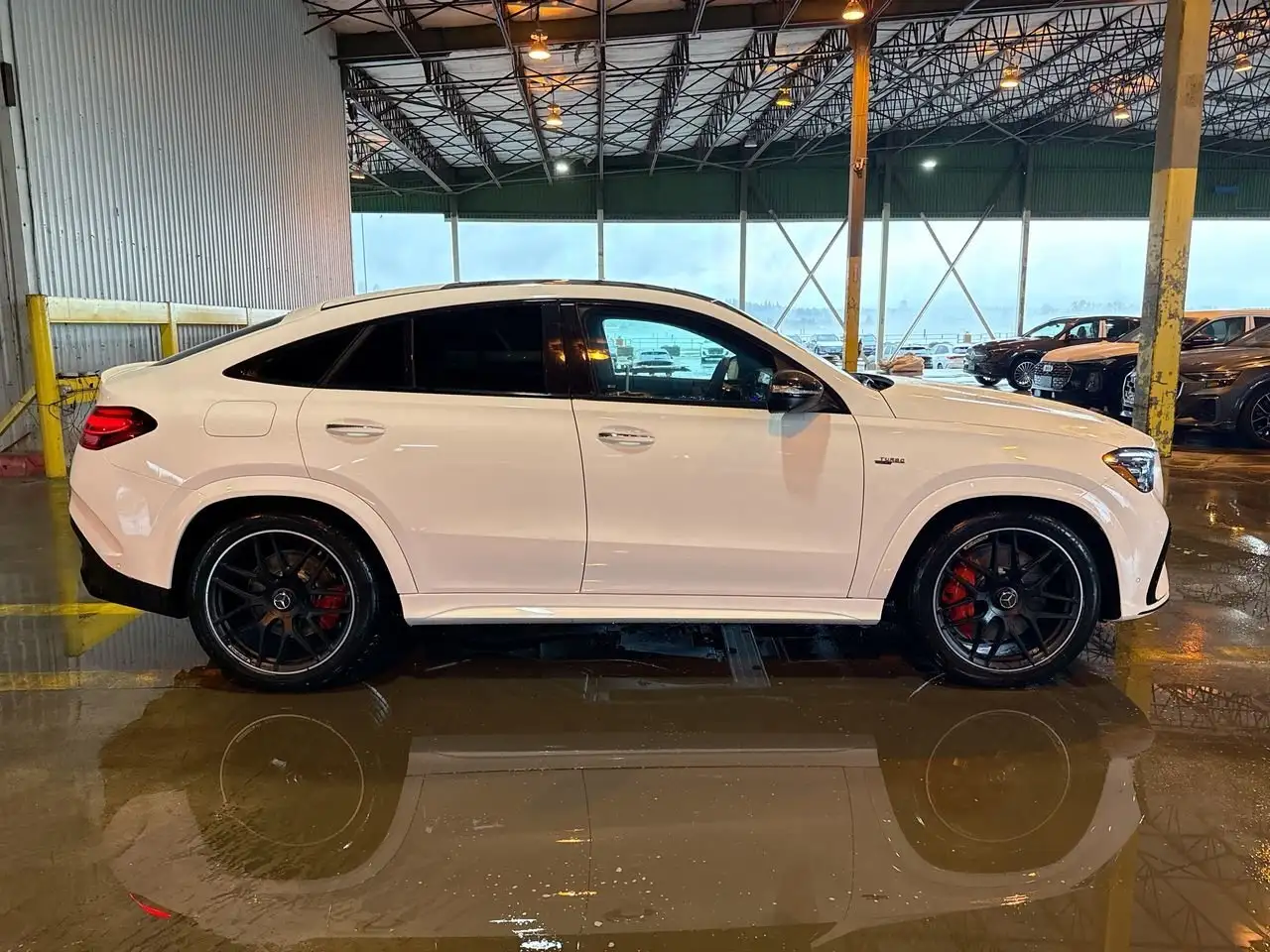 Mercedes-Benz GLE снимка Mercedes-Benz GLE