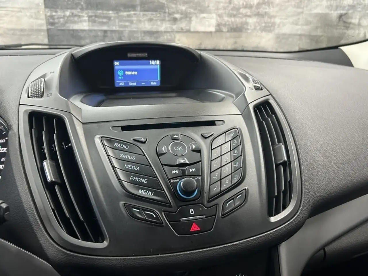 Ford Escape photo Ford Escape