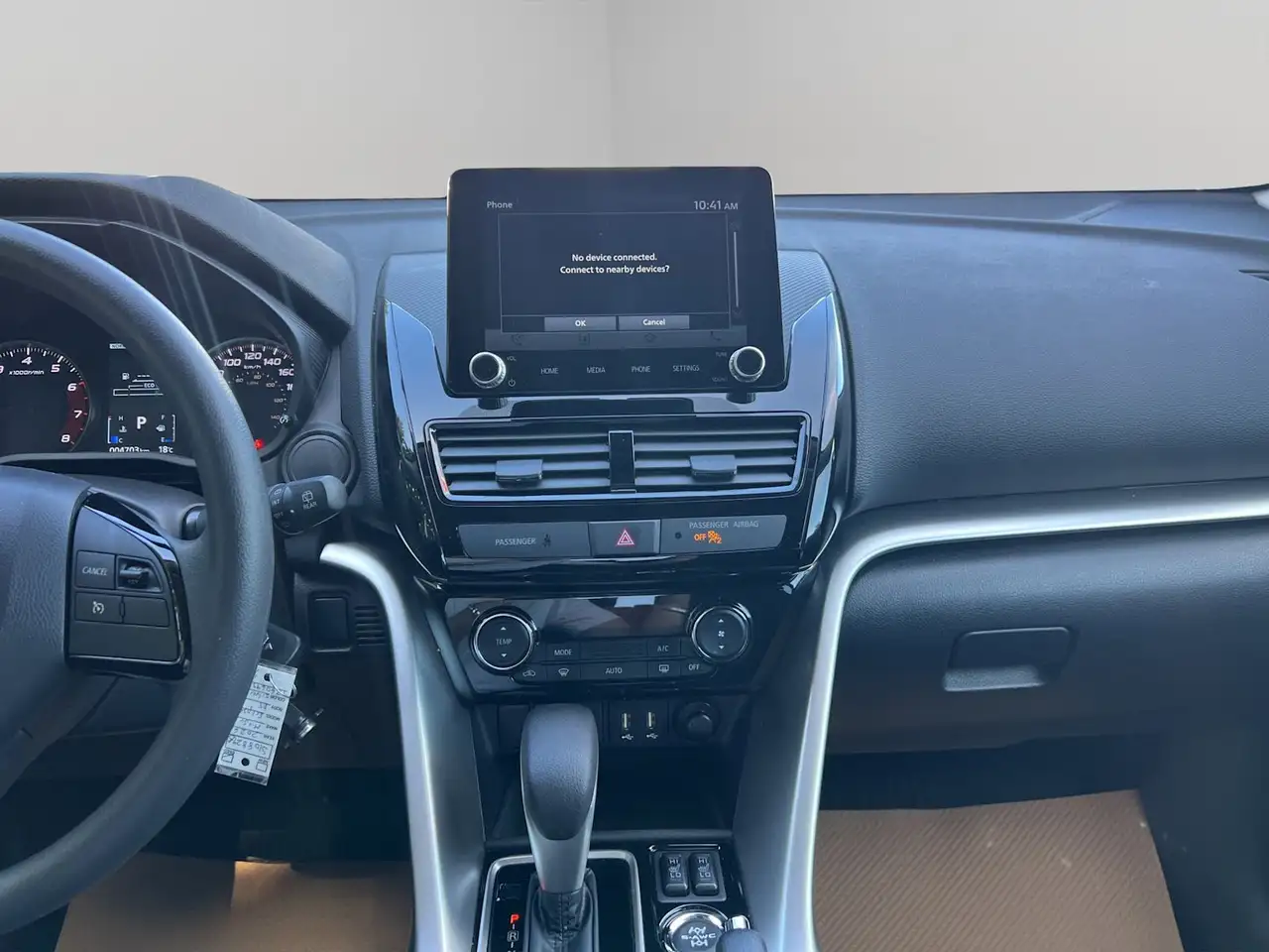 Mitsubishi Eclipse Cross снимка Mitsubishi Eclipse Cross
