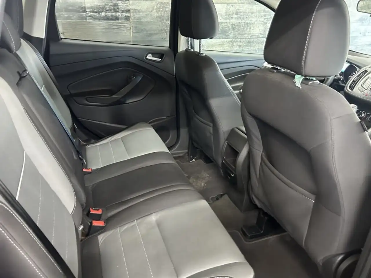 Ford Escape photo Ford Escape