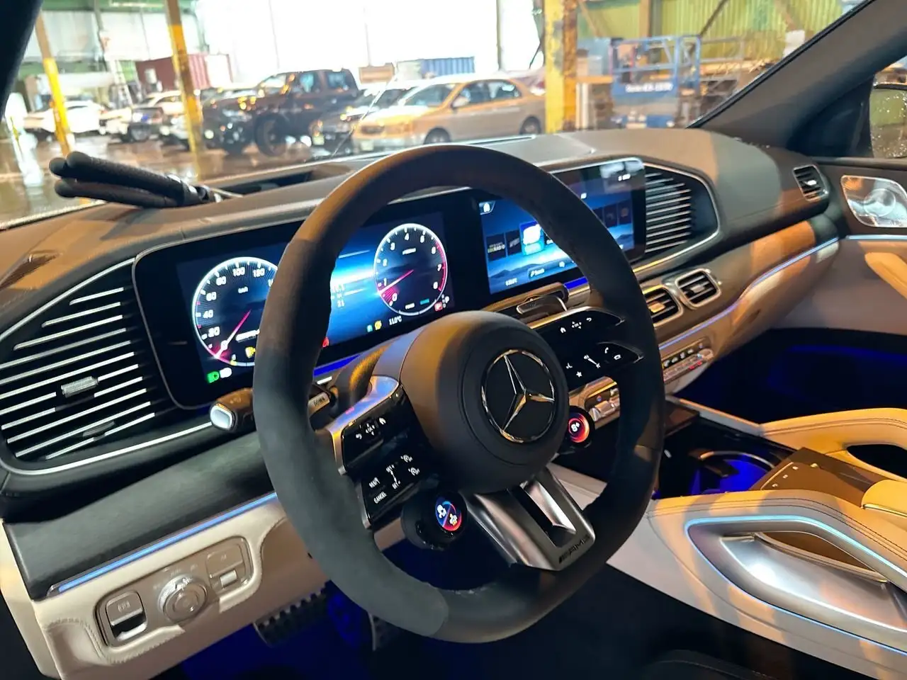 Mercedes-Benz GLE снимка Mercedes-Benz GLE