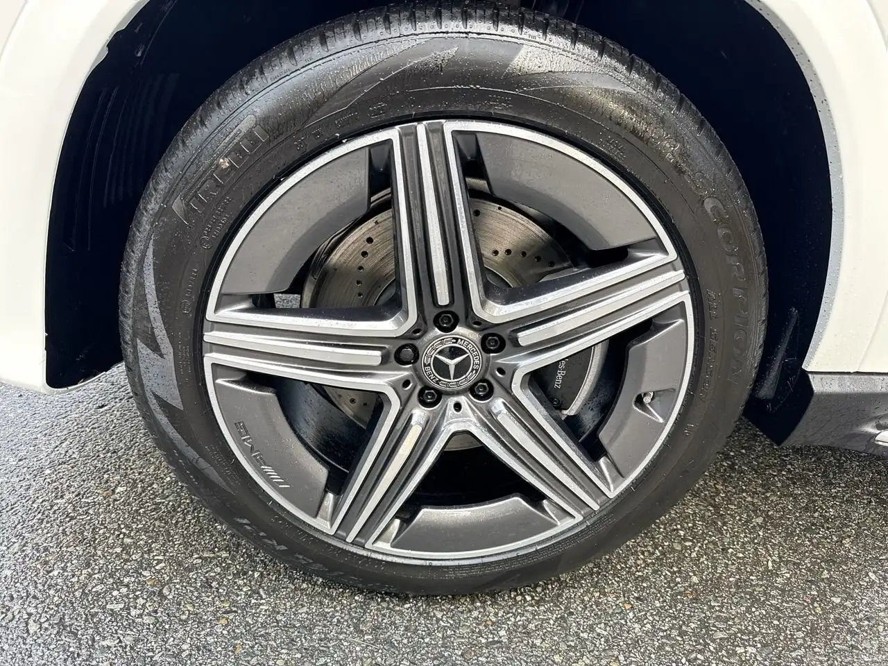 Mercedes-Benz GLE снимка Mercedes-Benz GLE