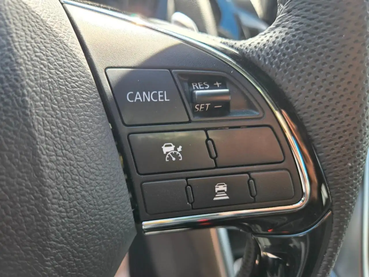 Mitsubishi Eclipse Cross fotografie Mitsubishi Eclipse Cross
