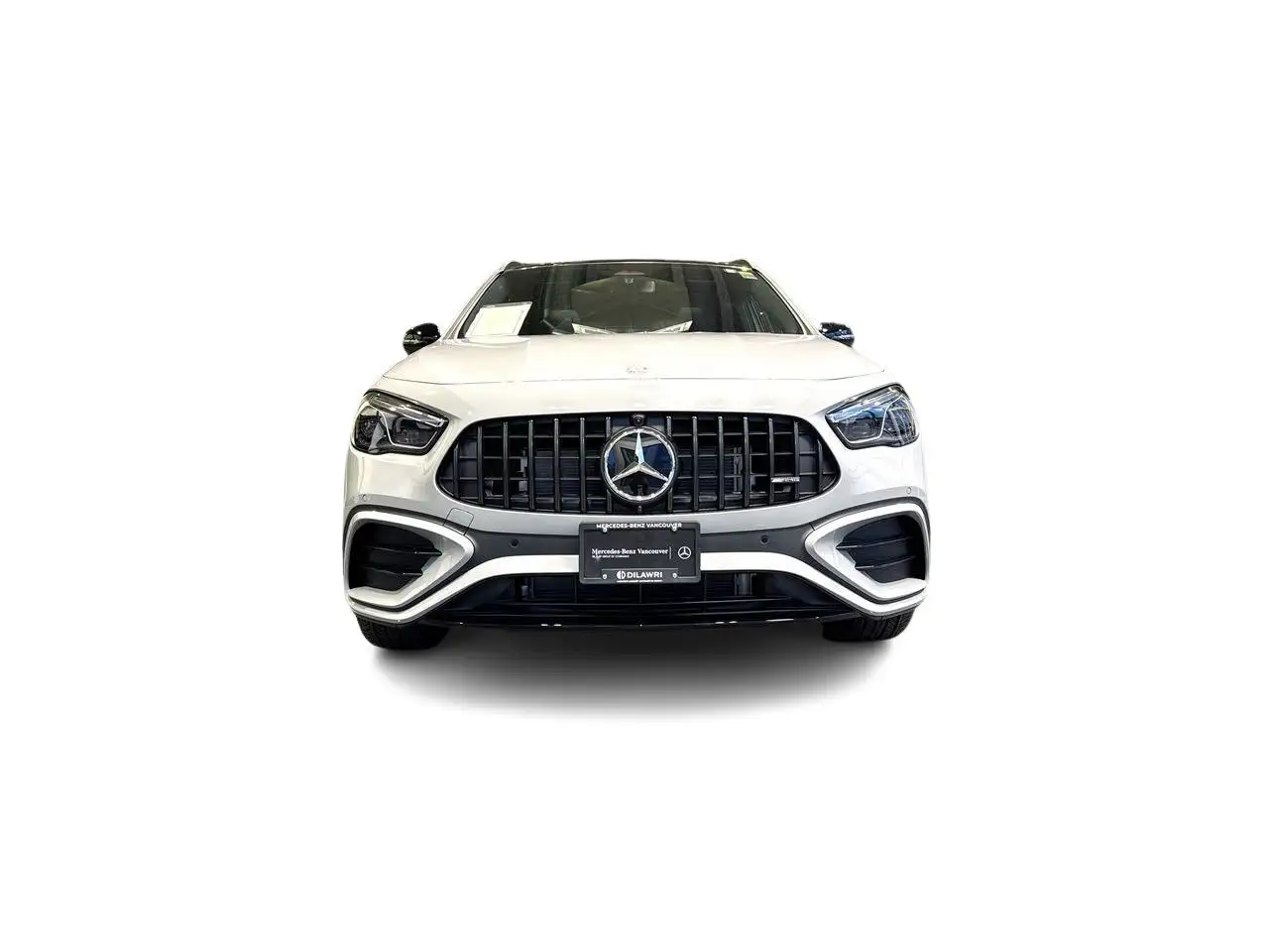Mercedes-Benz GLA снимка Mercedes-Benz GLA