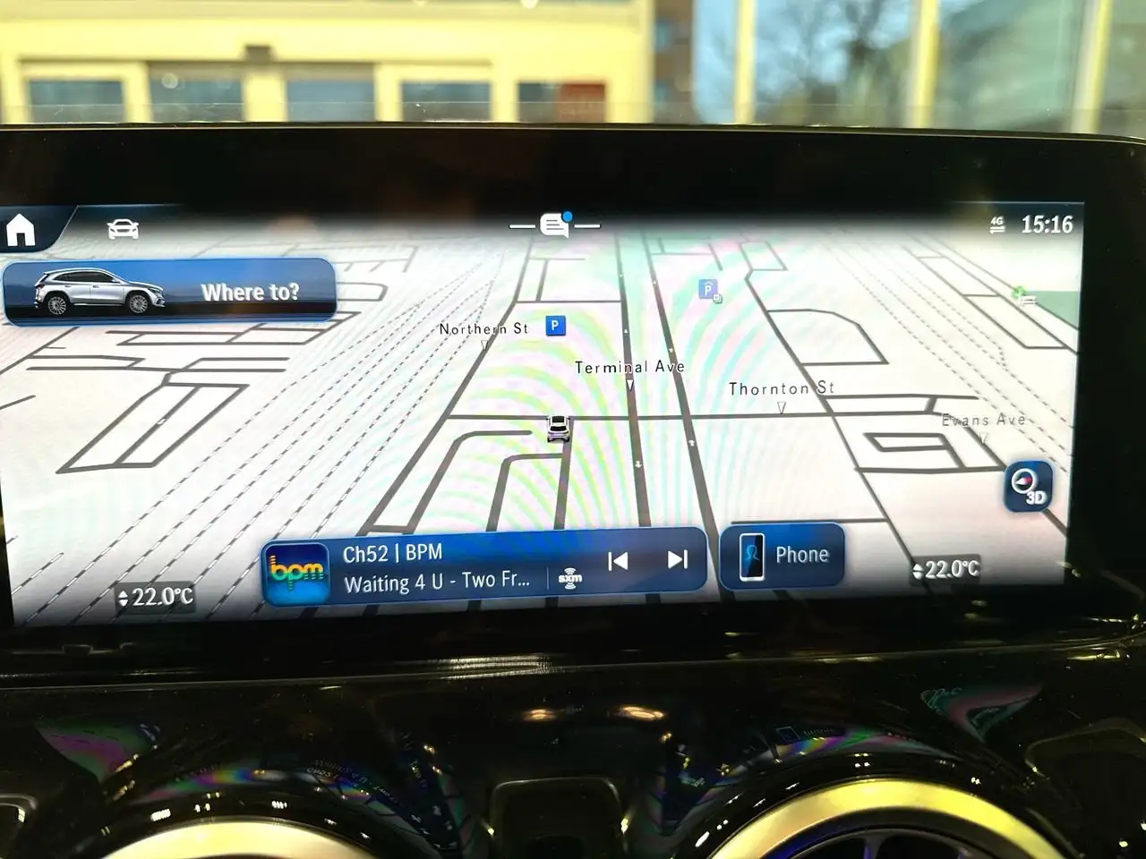Mercedes-Benz GLA снимка Mercedes-Benz GLA