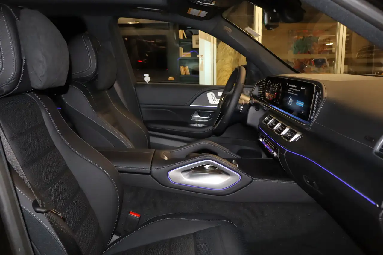 Mercedes-Benz GLE снимка Mercedes-Benz GLE