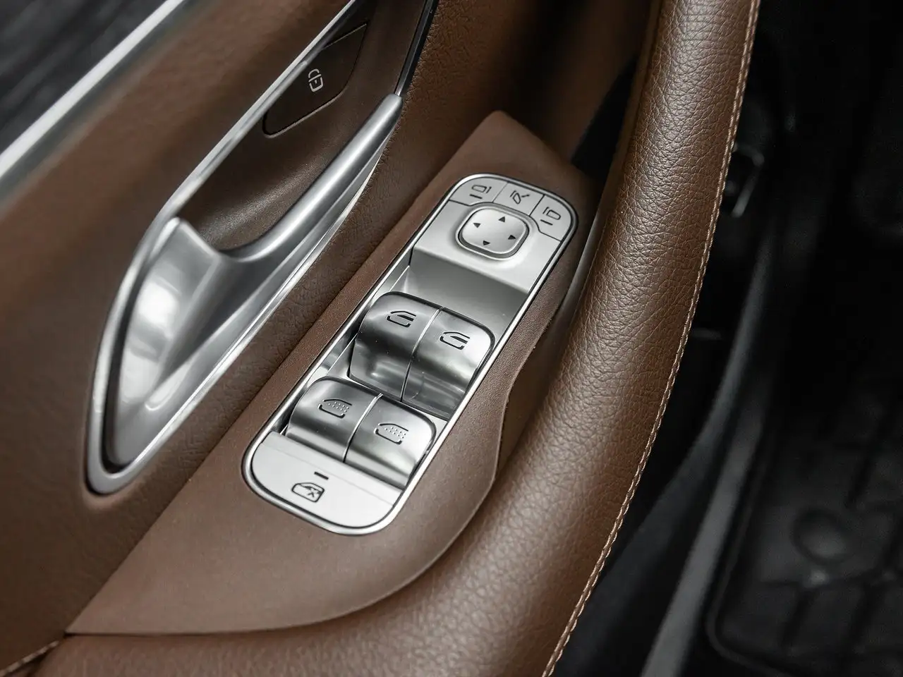 Mercedes-Benz GLE снимка Mercedes-Benz GLE