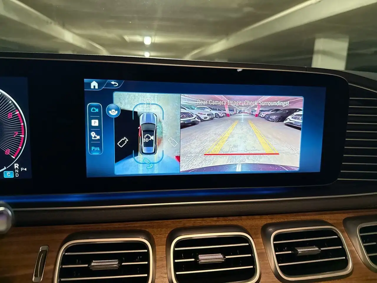 Mercedes-Benz GLE снимка Mercedes-Benz GLE