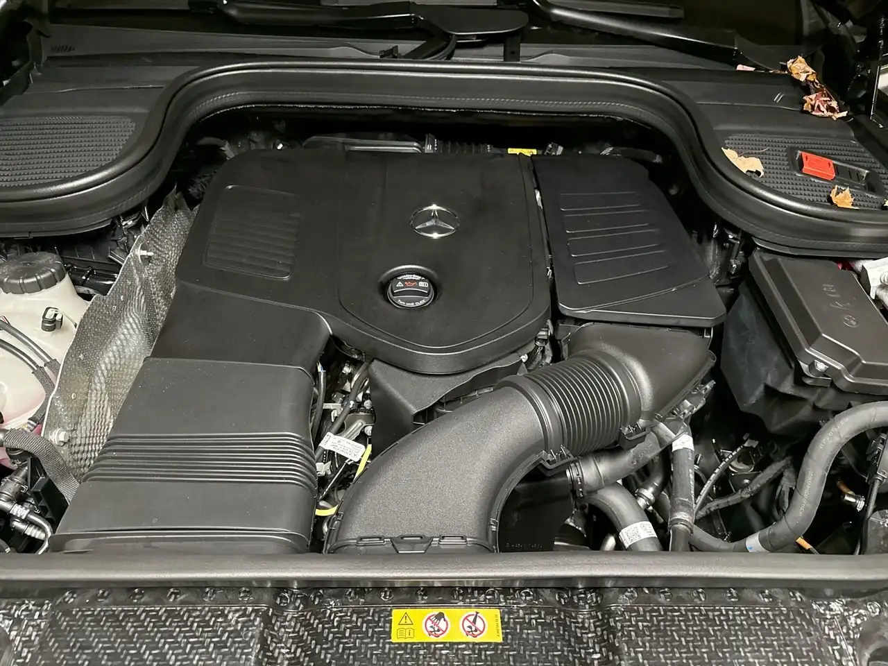 Mercedes-Benz GLE снимка Mercedes-Benz GLE