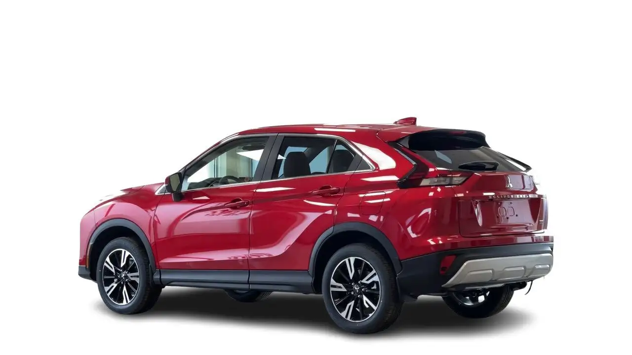 Mitsubishi Eclipse Cross снимка Mitsubishi Eclipse Cross