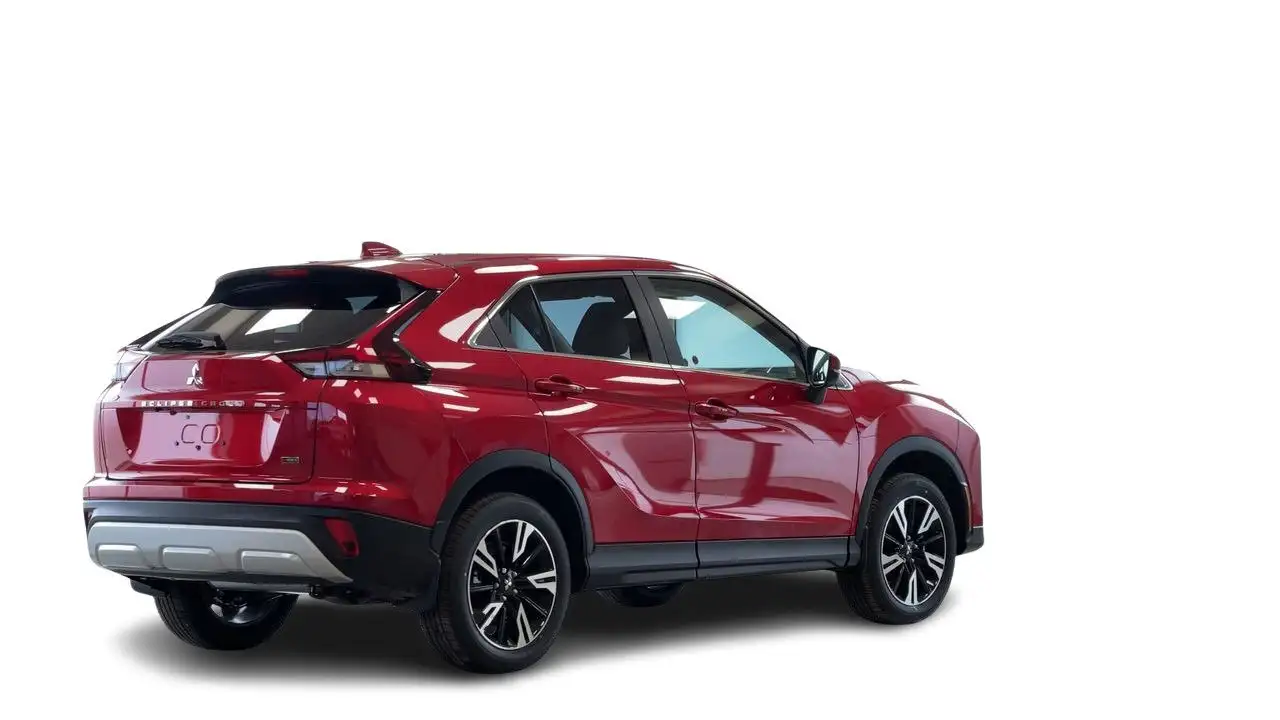 Mitsubishi Eclipse Cross снимка Mitsubishi Eclipse Cross