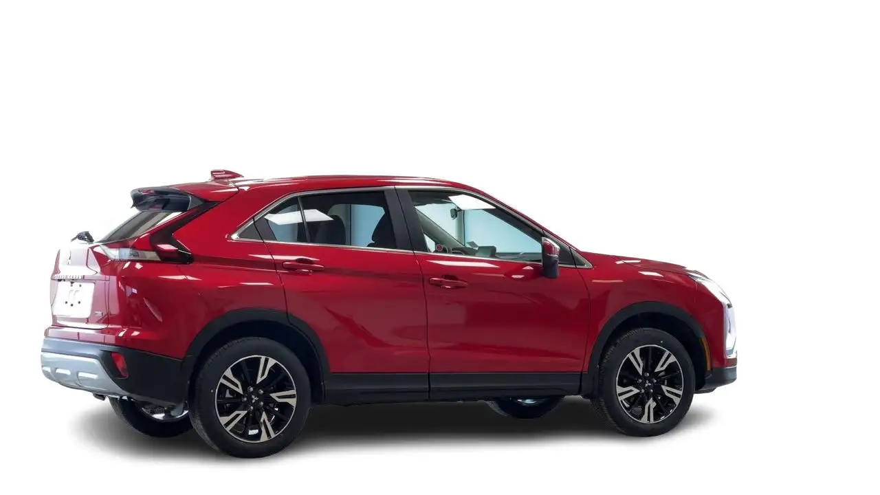 Mitsubishi Eclipse Cross снимка Mitsubishi Eclipse Cross