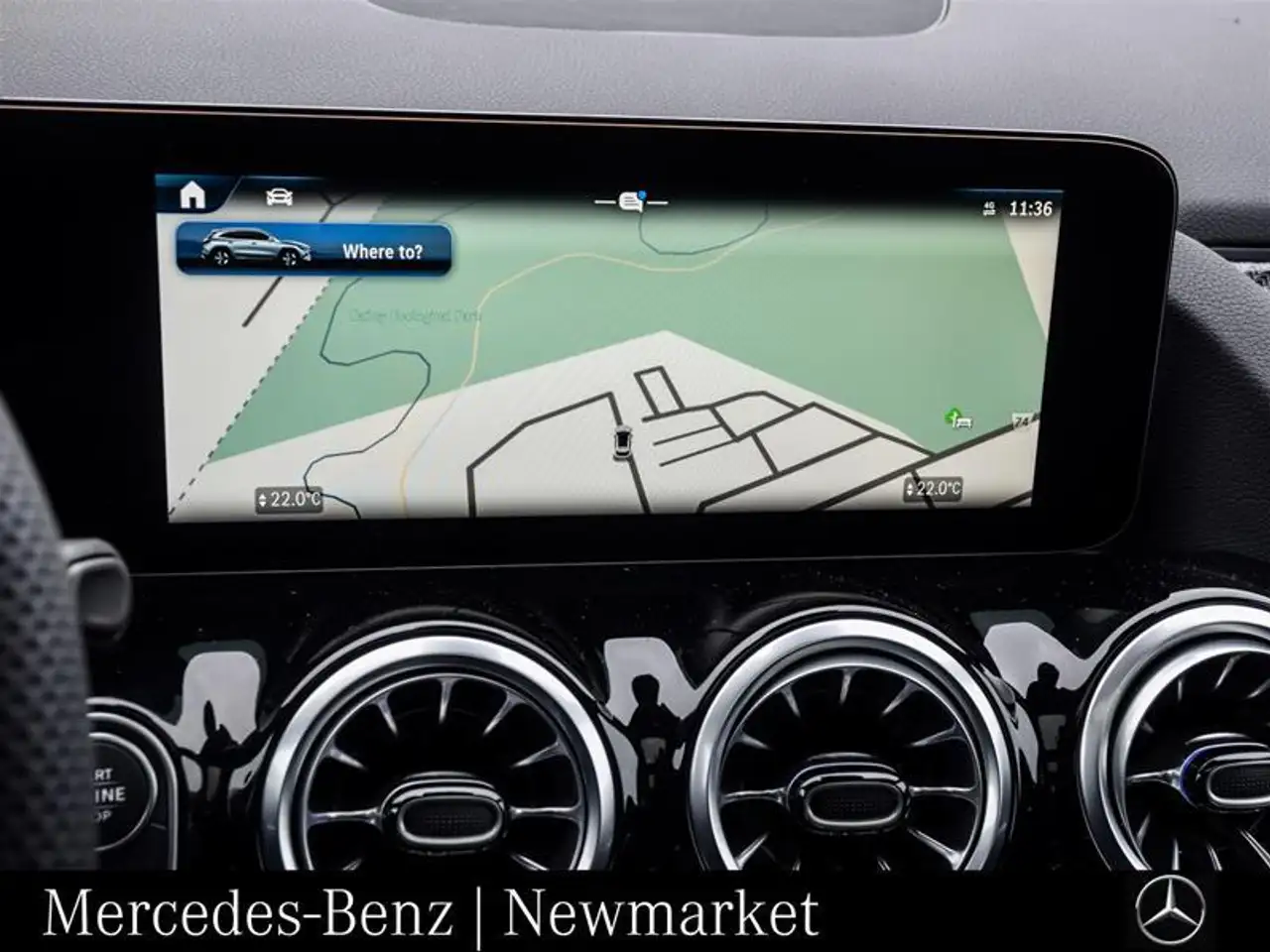 Mercedes-Benz GLA снимка Mercedes-Benz GLA