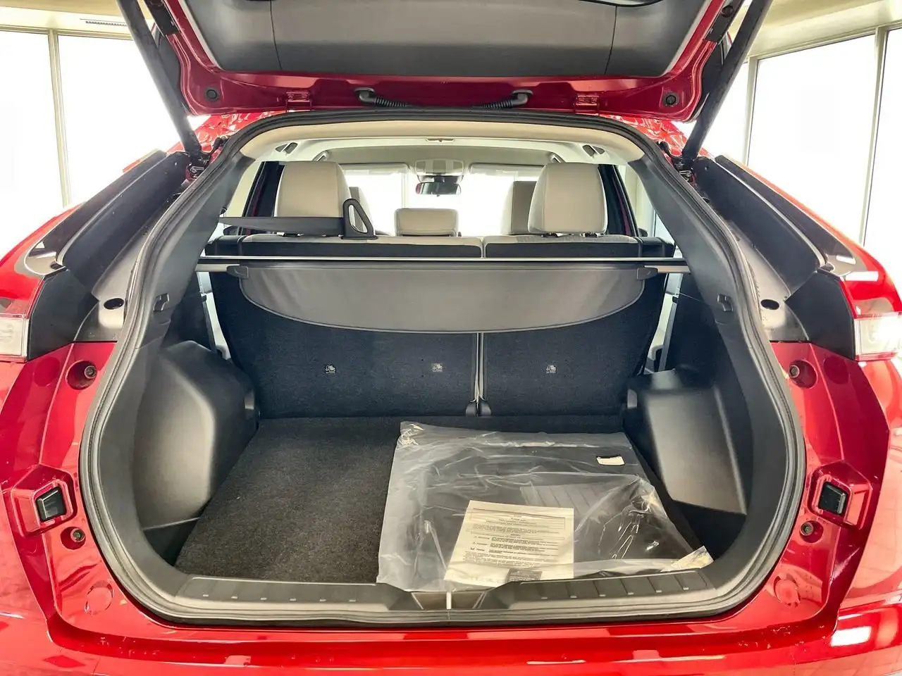 Mitsubishi Eclipse Cross снимка Mitsubishi Eclipse Cross