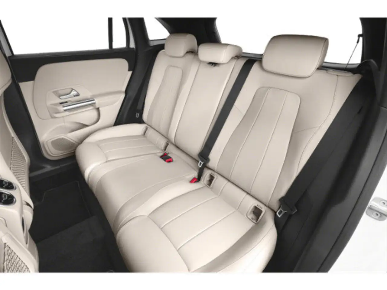 Mercedes-Benz GLA снимка Mercedes-Benz GLA