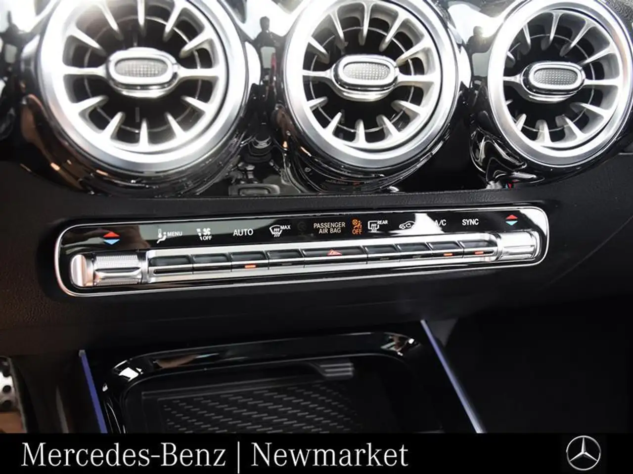 Mercedes-Benz GLA fotografie Mercedes-Benz GLA