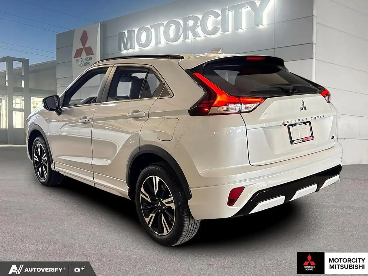 Mitsubishi Eclipse Cross photo Mitsubishi Eclipse Cross