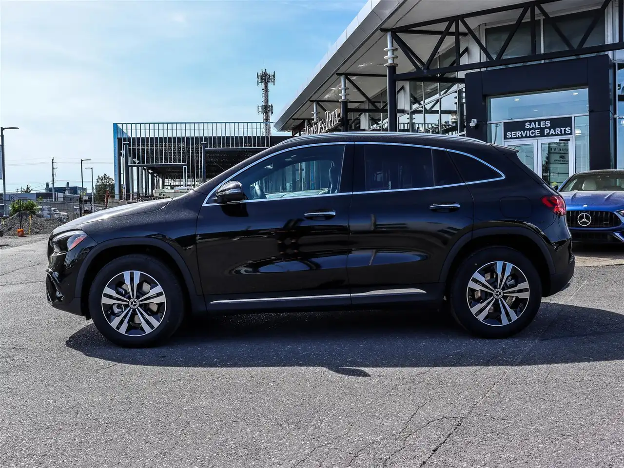 Mercedes-Benz GLA photo Mercedes-Benz GLA