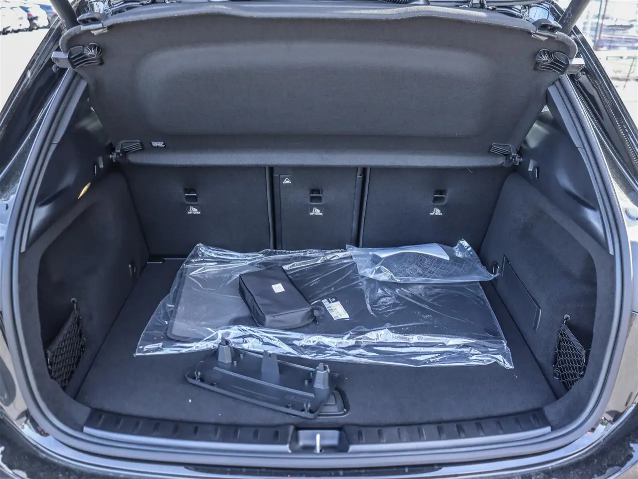Mercedes-Benz GLA photo Mercedes-Benz GLA