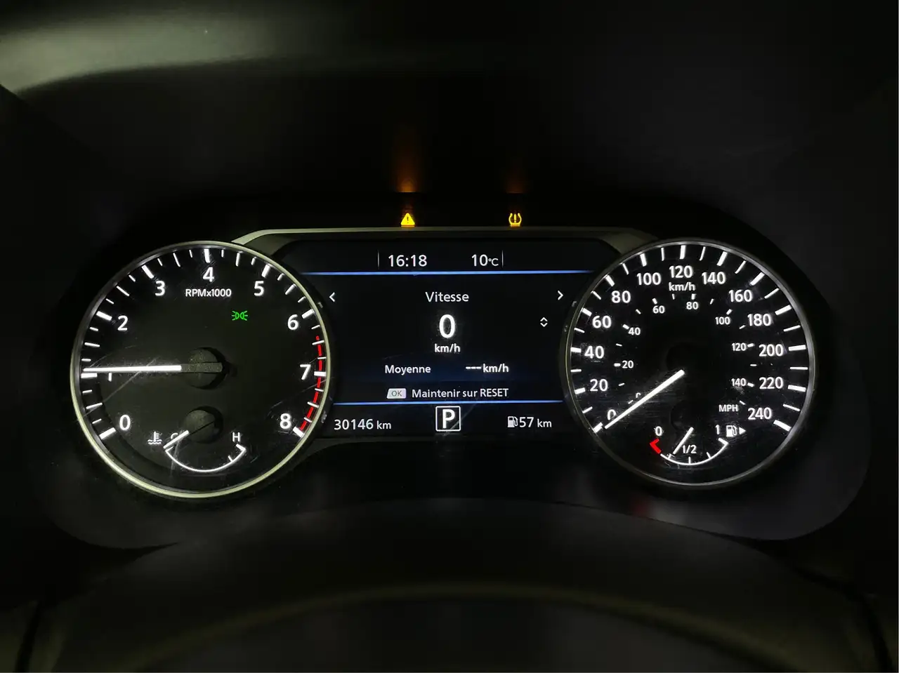 Nissan Sentra photo Nissan Sentra