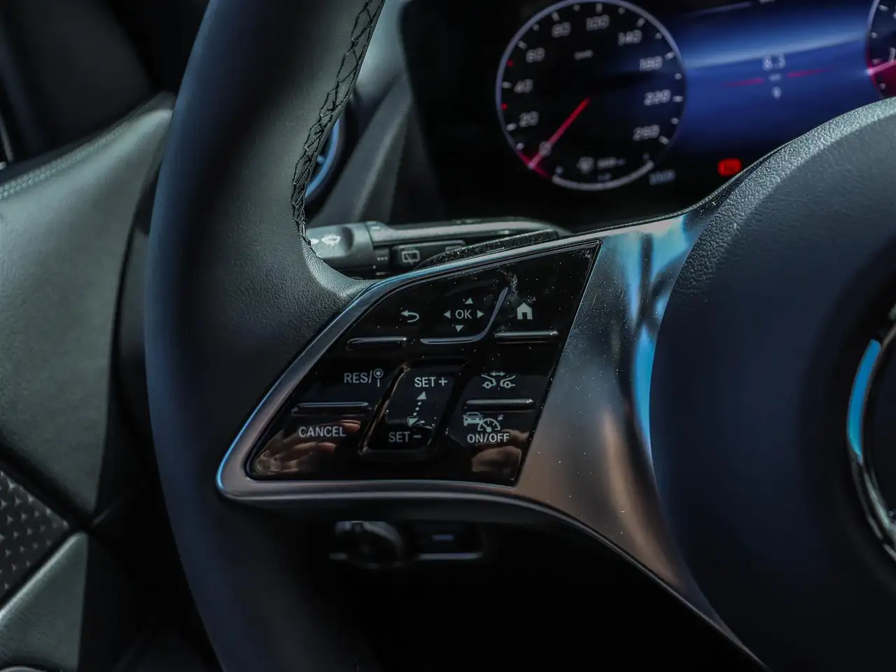 Mercedes-Benz GLA photo Mercedes-Benz GLA