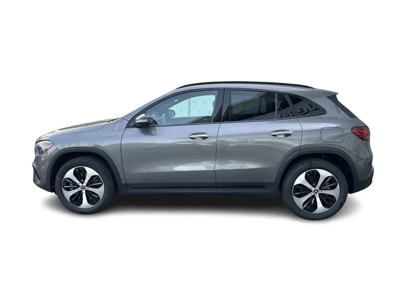 Mercedes-Benz GLA снимка Mercedes-Benz GLA