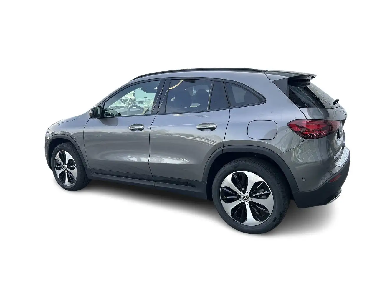 Mercedes-Benz GLA снимка Mercedes-Benz GLA