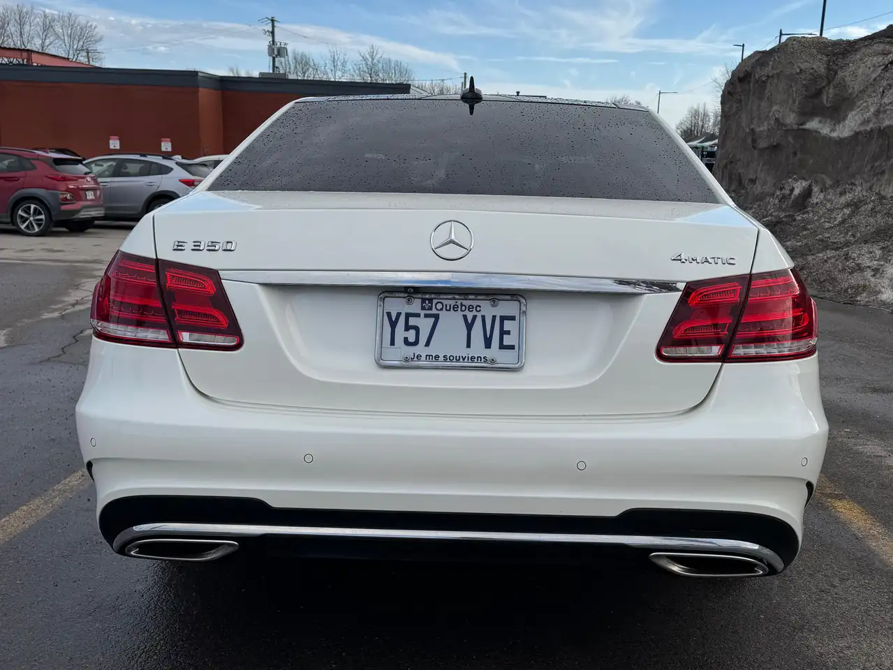 Mercedes-Benz E-Class photo Mercedes-Benz E-Class