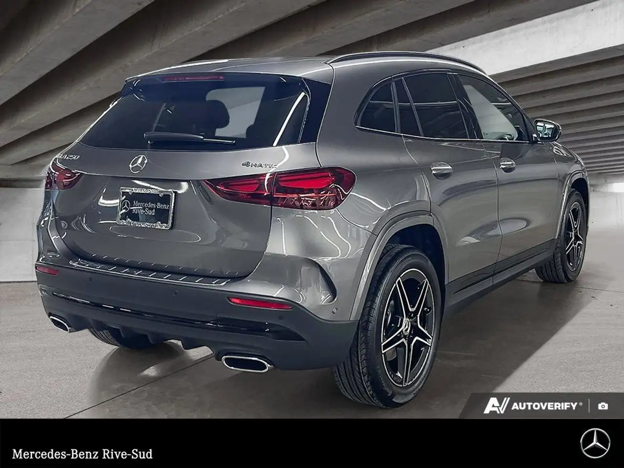 Mercedes-Benz GLA photo Mercedes-Benz GLA