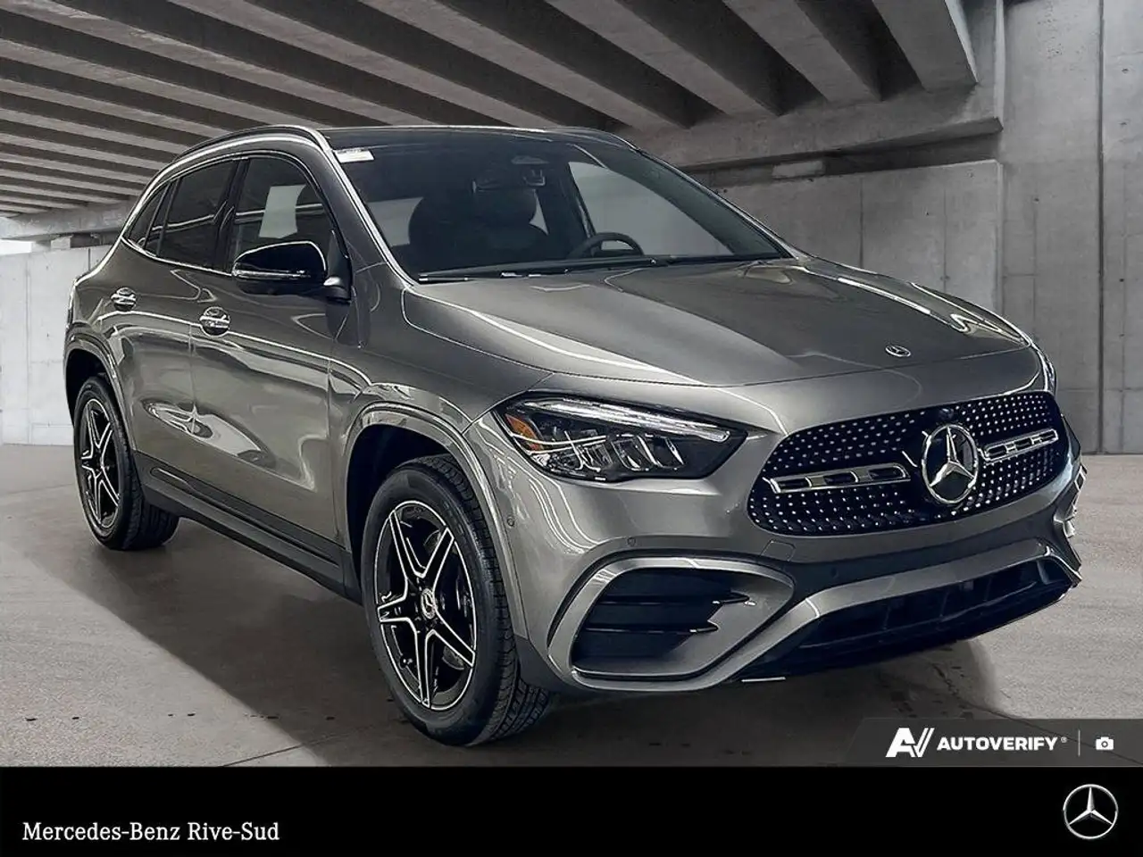 Mercedes-Benz GLA photo Mercedes-Benz GLA