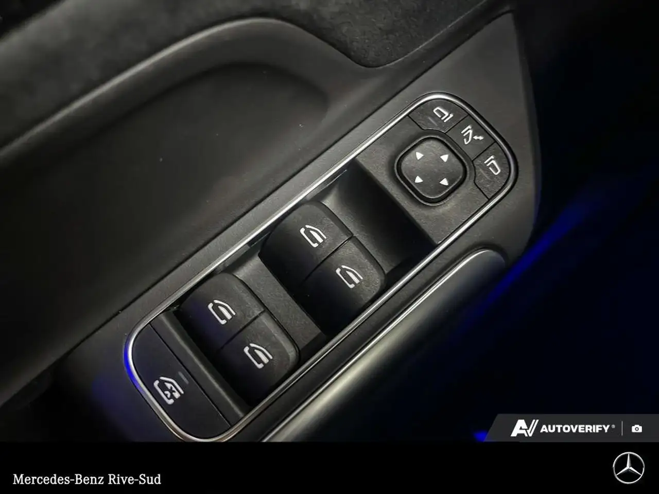 Mercedes-Benz GLA photo Mercedes-Benz GLA