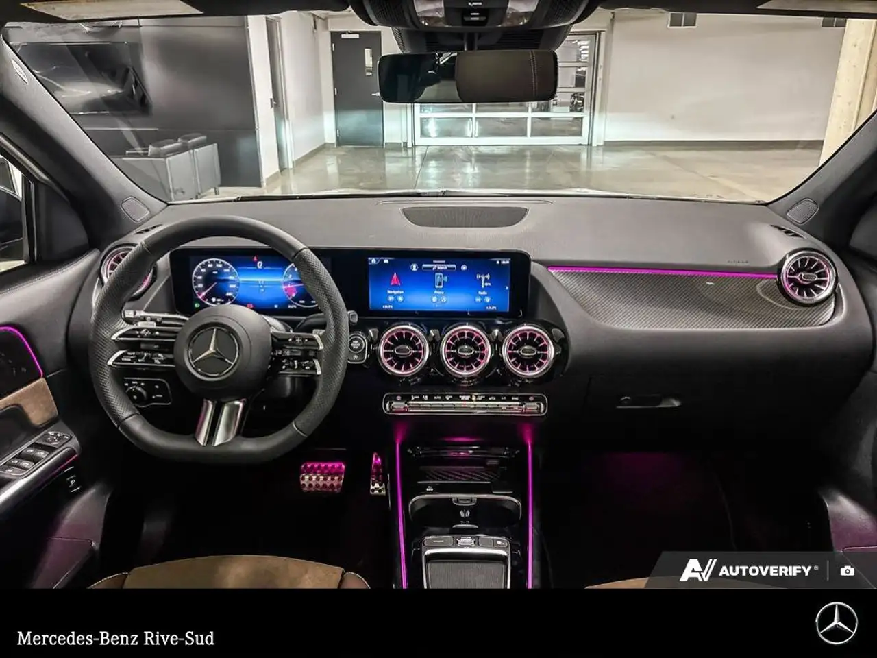 Mercedes-Benz GLA снимка Mercedes-Benz GLA