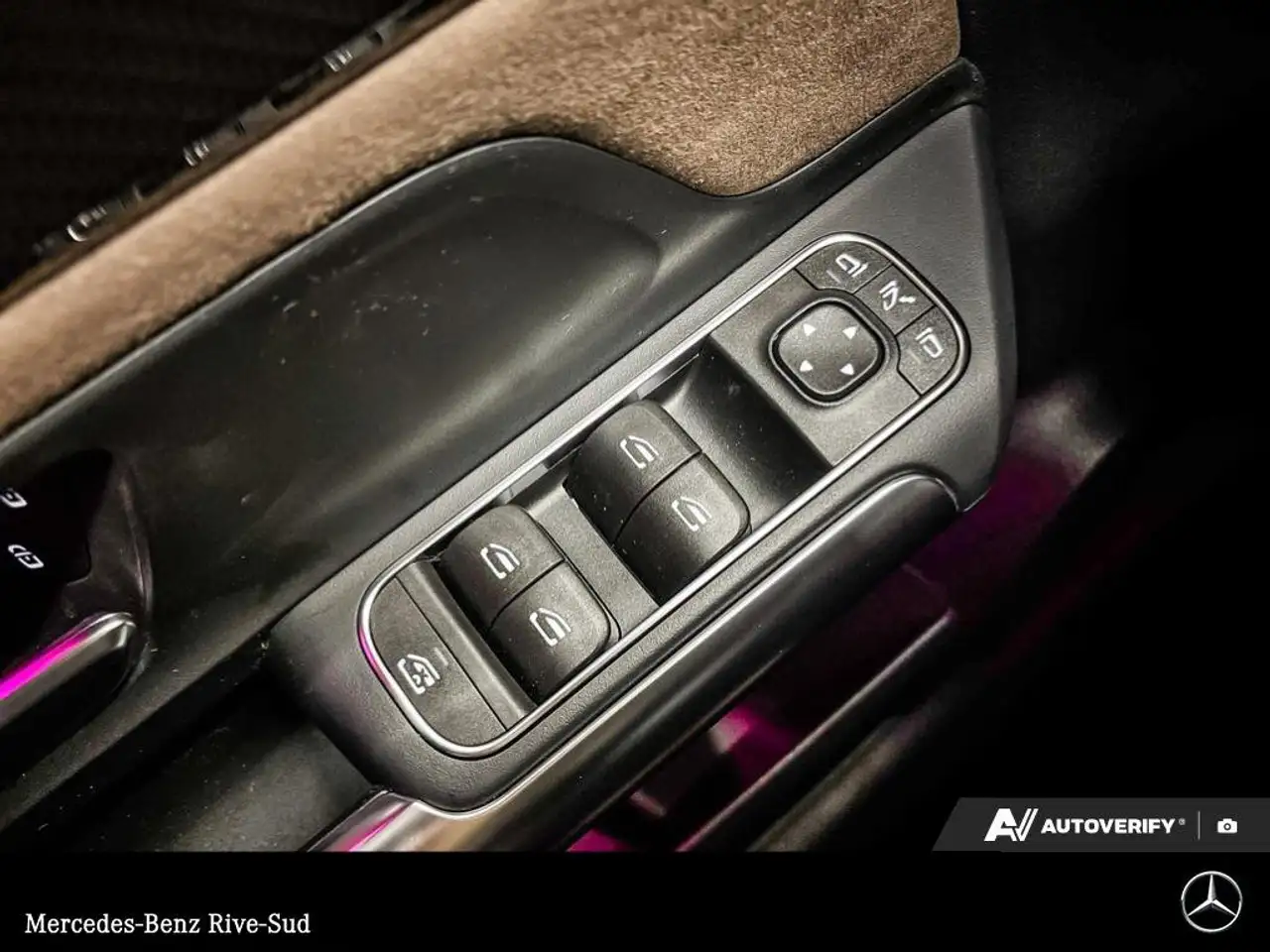 Mercedes-Benz GLA снимка Mercedes-Benz GLA